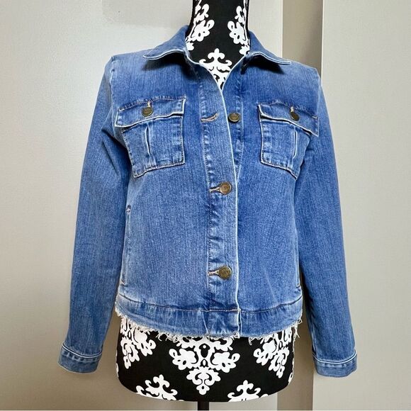 LOFT Cropped Denim Jean Jacket Raw Hem Blue Size Small - Picture 1 of 8